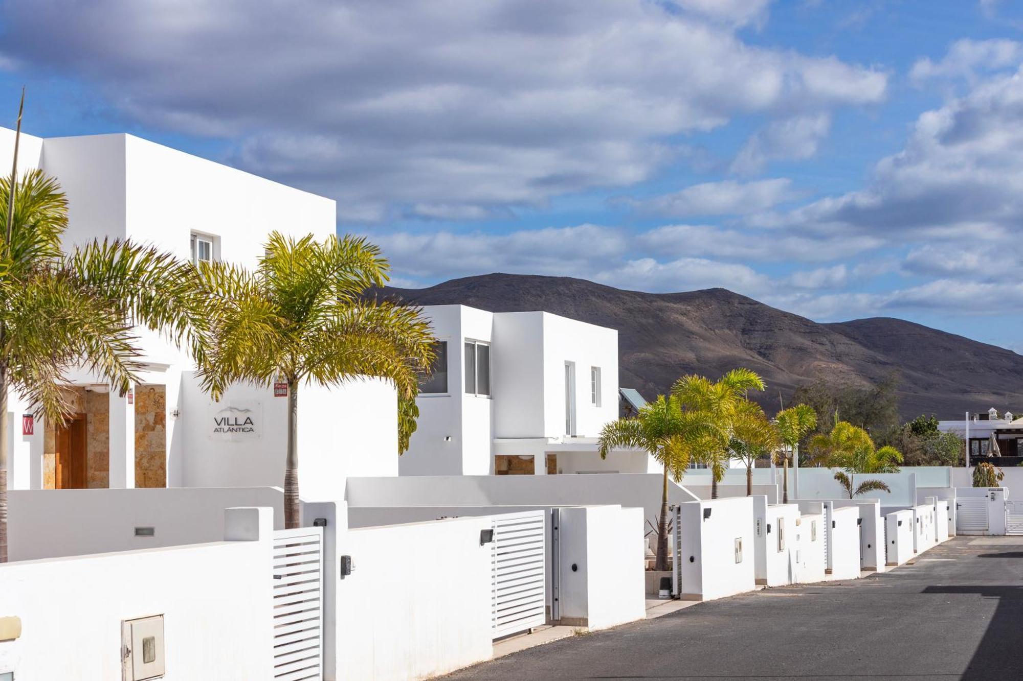 Villa Atlantica - Heated Pool In Playa Blanca Εξωτερικό φωτογραφία